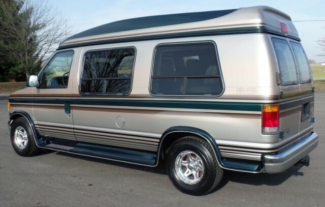 1994 Ford E-Series Van - photo 3