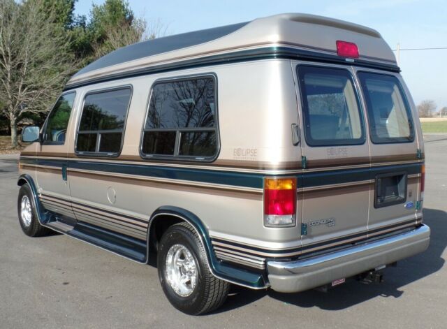 1994 Ford E-Series Van - photo 5
