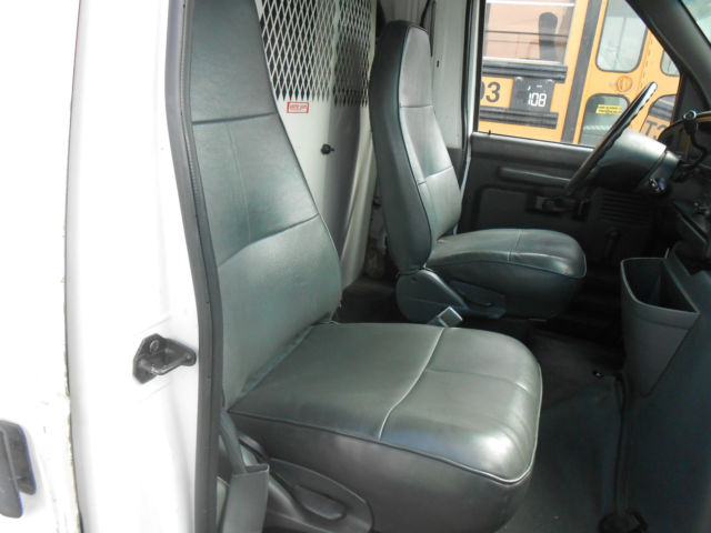 1994 Ford E-Series Van Econoline 350 - photo 11