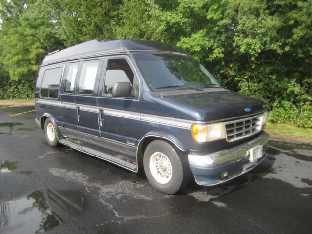 1994 Ford E-Series Van E150 - photo 11