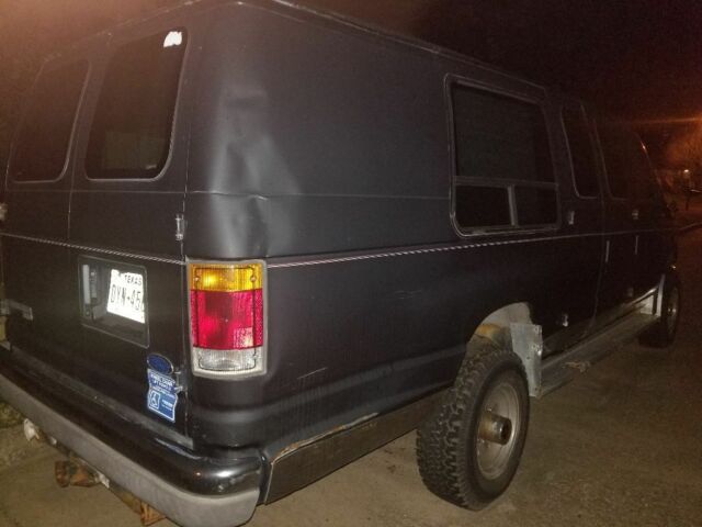 1994 Ford E-Series Van - photo 3