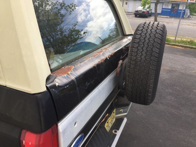 1994 Ford Bronco Eddie Bauer - photo 2