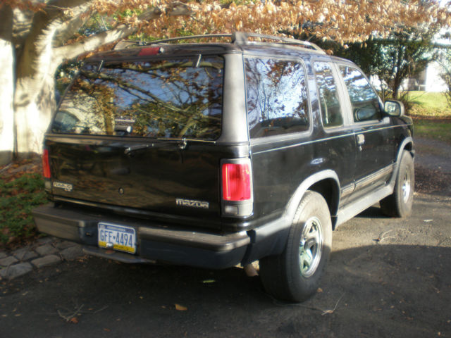 1994 Ford Explorer Navajo LX - photo 3