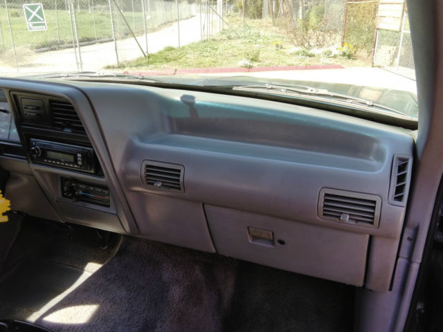 1994 Ford Explorer XLT 4WD 4X4 - photo 13