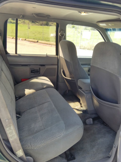 1994 Ford Explorer XLT 4WD 4X4 - photo 8