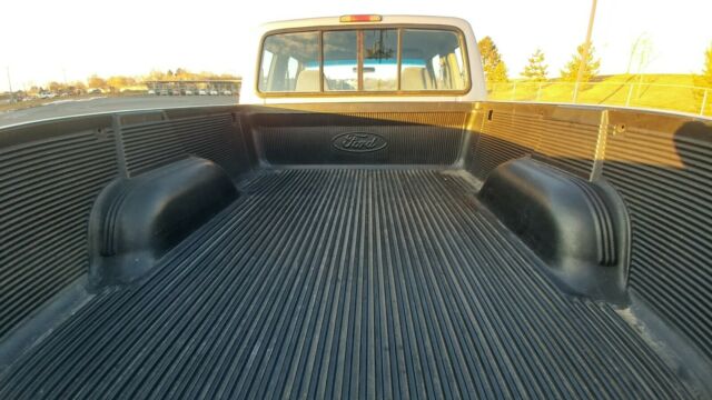 1994 Ford F-150 XLT - photo 8