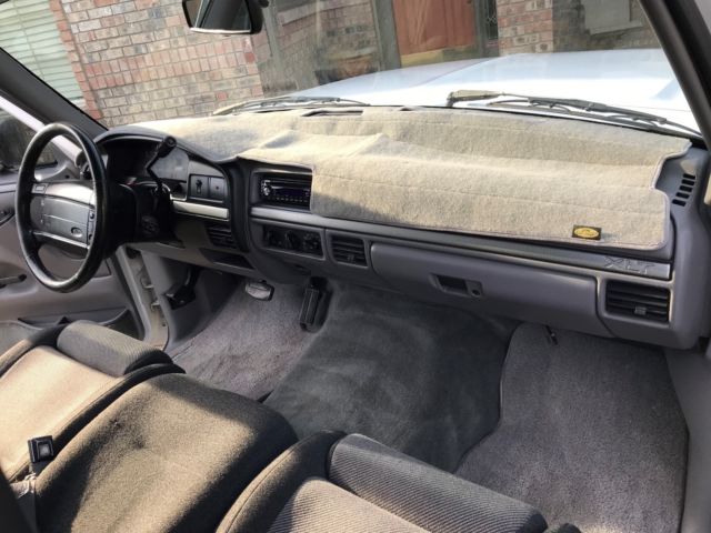 1994 Ford F-150 XLT Lightning - photo 9