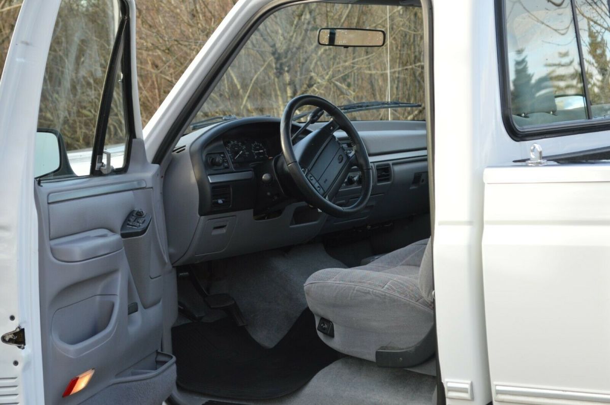 1994 Ford F-150 ~ 2WD~ 45K MILES - photo 10