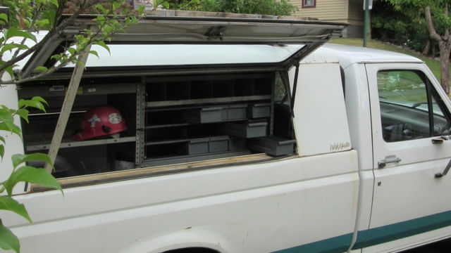 1994 Ford F-150 XL Standard Cab Pickup 2-Door - photo 6