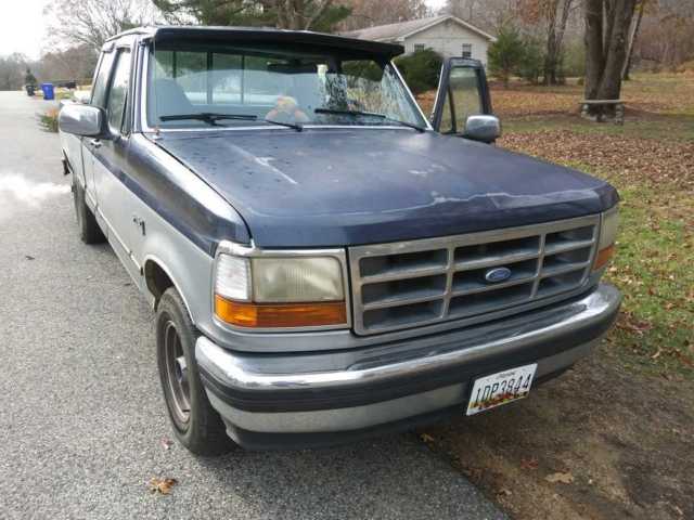 1994 Ford F-150 XLT - photo 2