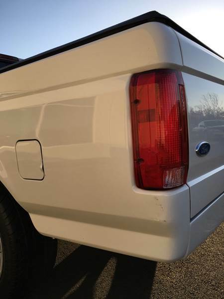1994 Ford F-150 Base 2dr Standard Cab SB - photo 5