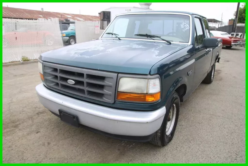 1994 Ford F-150 XL 4.9 L 6 Cylinder NO RESERVE 1994 Ford F-150 XL