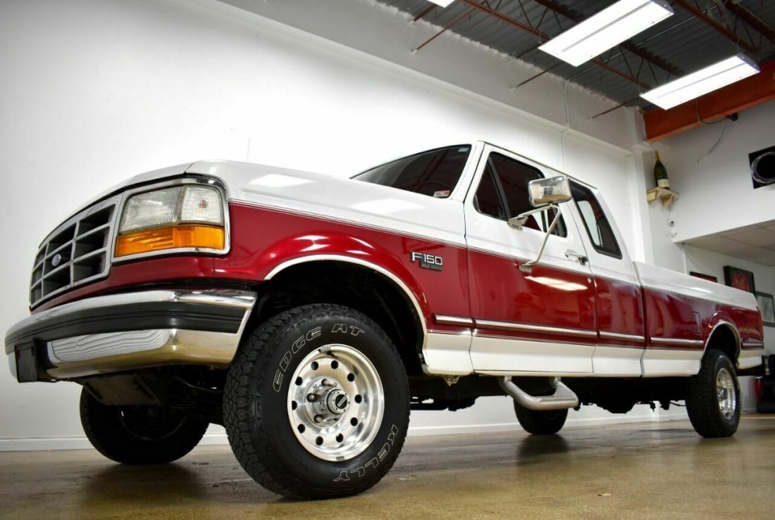 1994 Ford F-150 XLT 2dr 4WD Extended Cab LB - photo 2