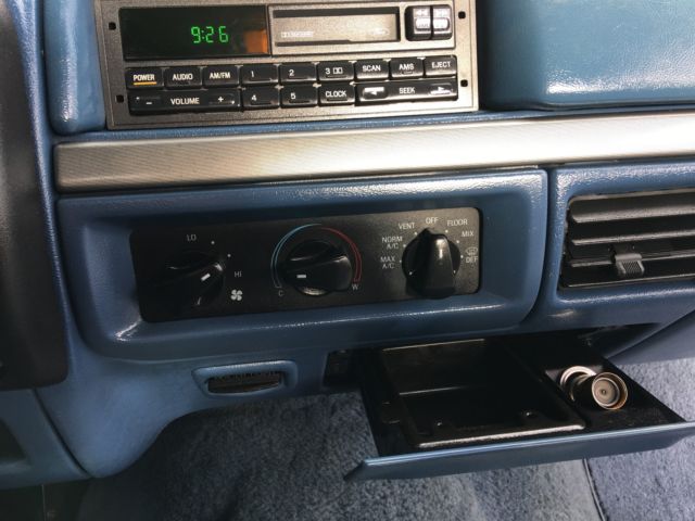 1994 Ford F-150 1994 FORD F-150 XLT 4X4 Only 58,983 ORIGINAL MILES - photo 13