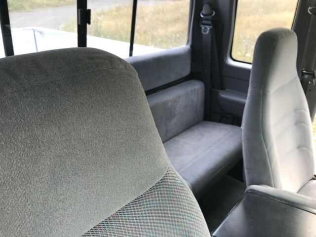 1949 Ford F-150 XLT SuperCab Short Bed 4x4 - photo 10