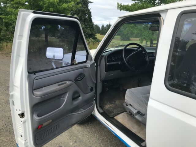 1949 Ford F-150 XLT SuperCab Short Bed 4x4 - photo 5