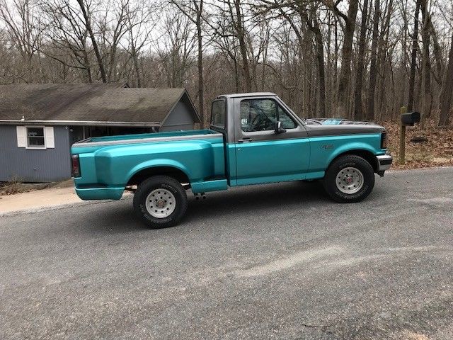 1994 Ford F-150 XLT - photo 2