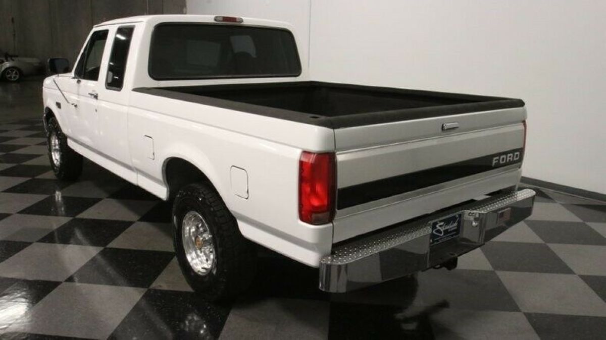 1994 Ford F-150 XLT Extended Cab 4x4 - photo 10