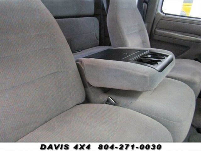 1994 Ford F-150 XLT Extended Cab Short Bed 4X4 Pick Up - photo 10