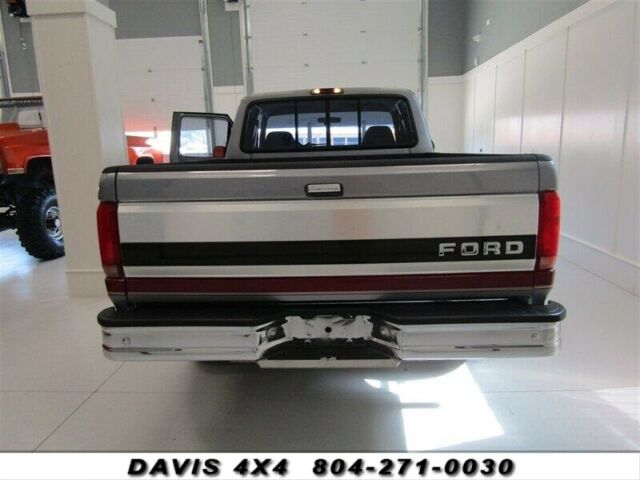 1994 Ford F-150 XLT Extended Cab Short Bed 4X4 Pick Up - photo 7