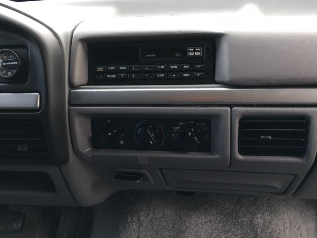 1994 Ford F-150 Xlt - photo 10