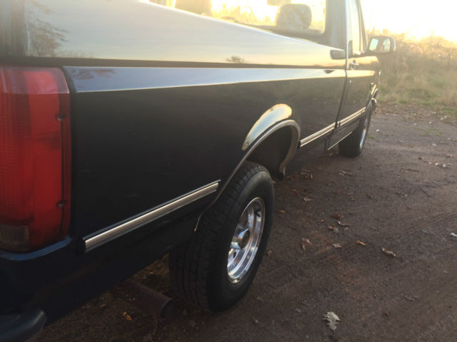 1994 Ford F-150 XLT - photo 4