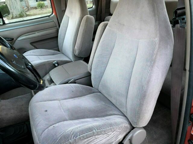 1994 Ford F-250 XLT - photo 8