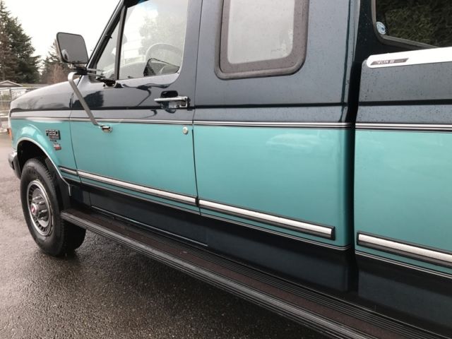 1994 Ford F-250 XLT Extended Cab Pickup 2-Door - photo 11