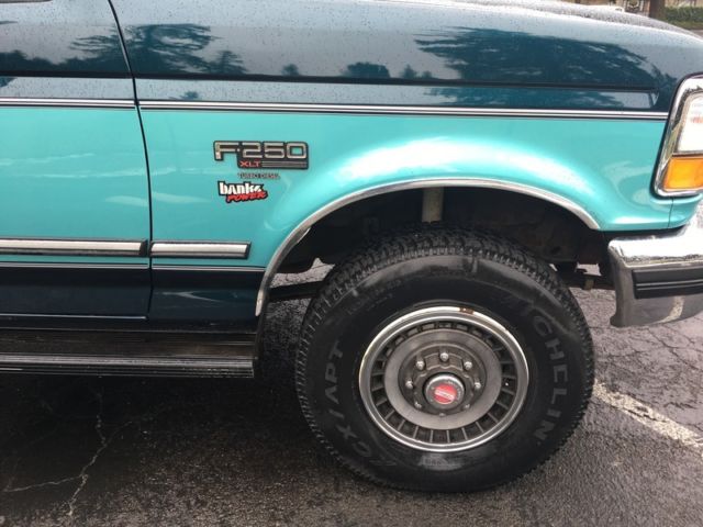 1994 Ford F-250 XLT Extended Cab Pickup 2-Door - photo 5