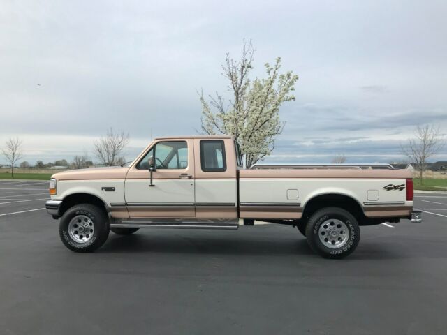 1994 FORD F-250 XLT 4X4 SUPER-CAB 7.5L 460 V/8 WITH ONLY 116.000 ACTUAL MILES 1994 Ford F-250 F-250