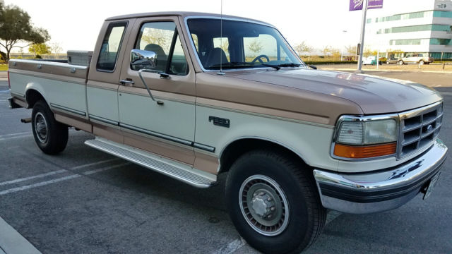 1994 Ford F-250 XLT Extended Cab Pickup 2-Door - photo 6