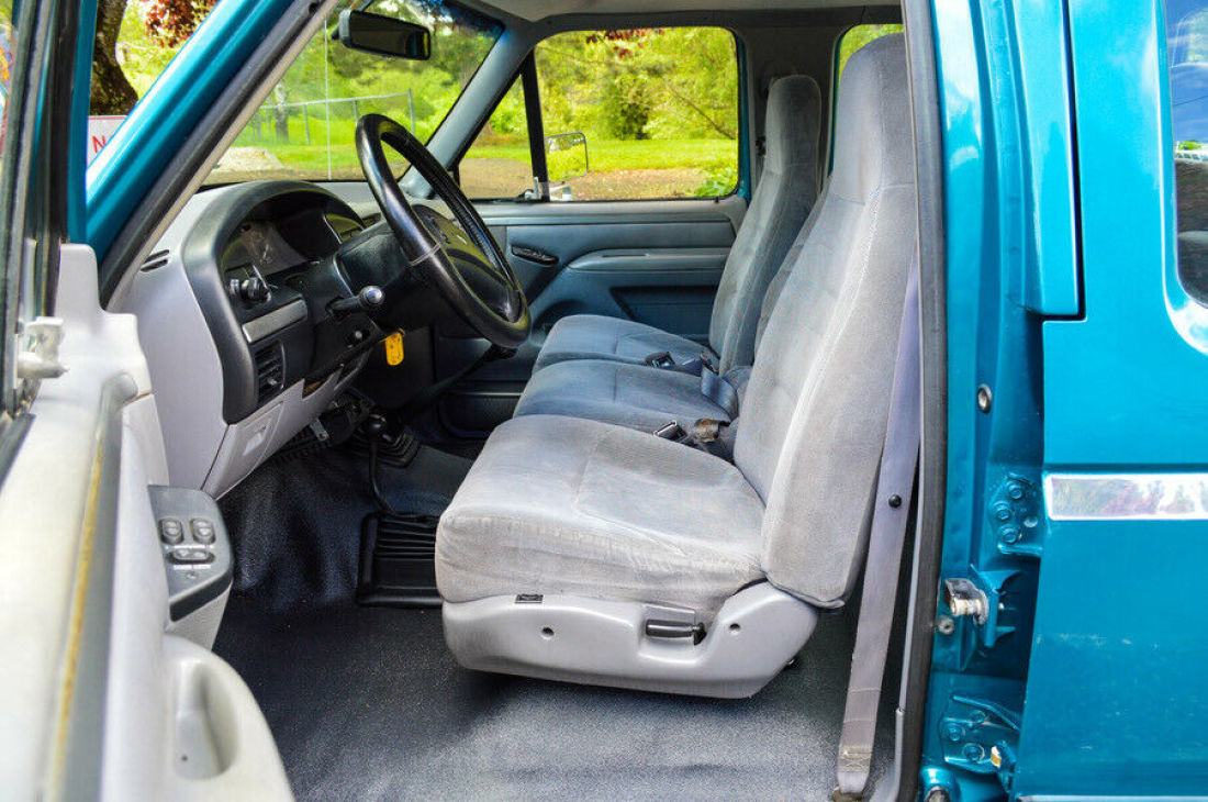1994 Ford F-350 XLT - photo 9