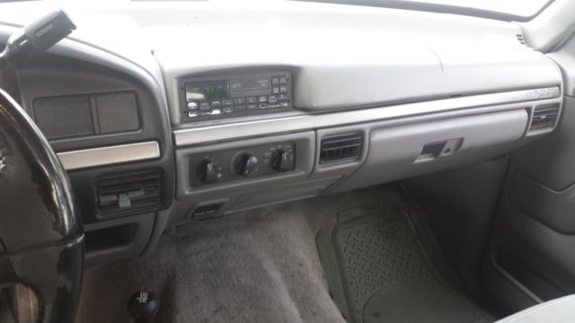 1994 Ford F-350 XL - photo 9