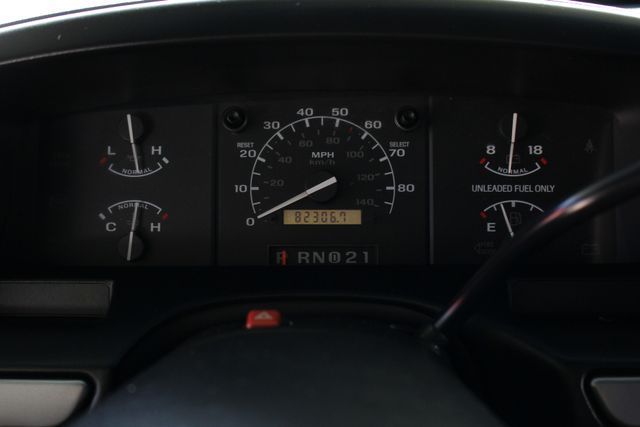1994 Ford F-350 XLT Crew Cab DRW Long Bed RWD - photo 9