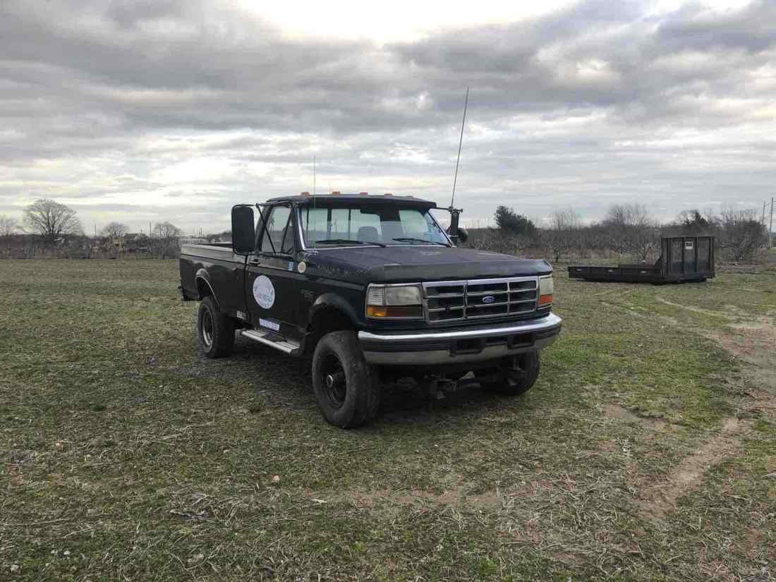 1994 Ford F-350 - photo 2