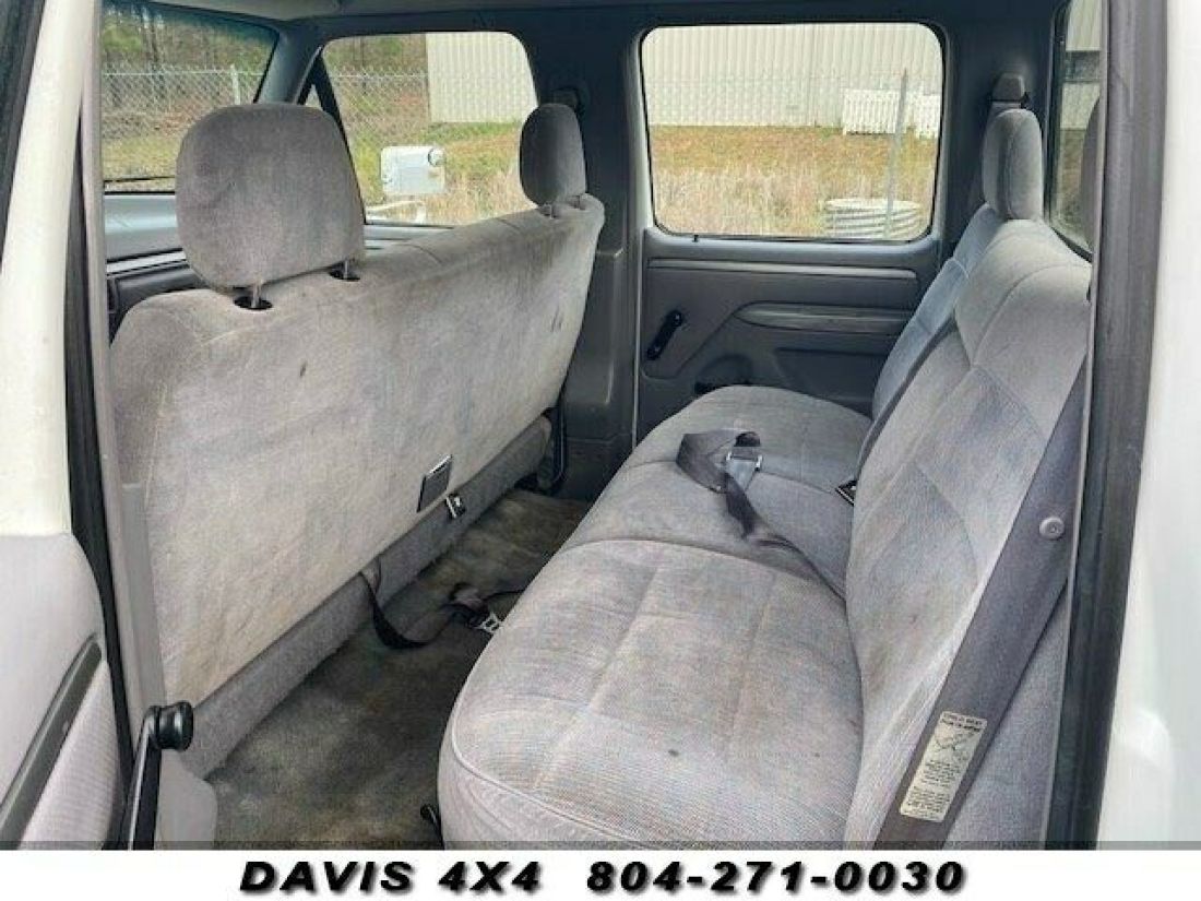 1994 Ford F-350 XLT Classic OBS Super Duty Dually Crew Cab Pickup - photo 9