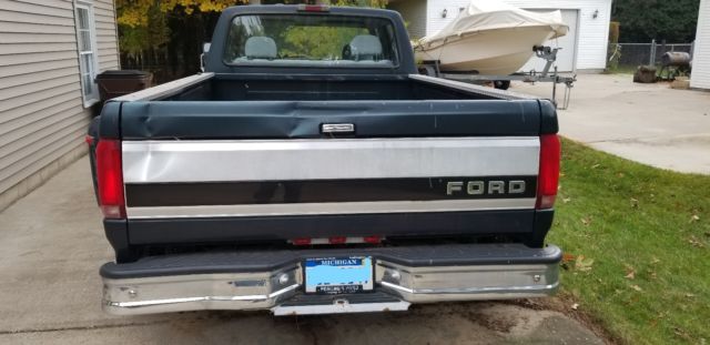 1994 Ford F-350 - photo 2