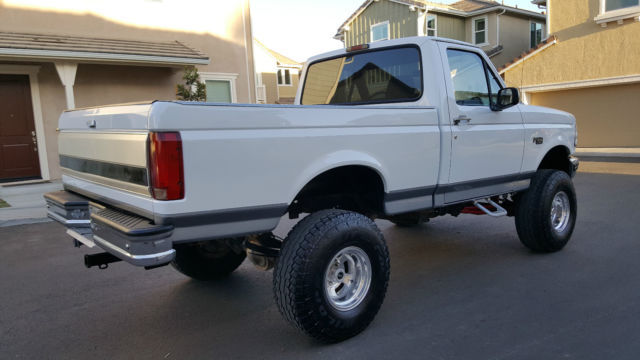 1994 Ford F-150 XLT 4X4 SHORT BED BEAST CALIFORNIA RUST FREE TRUCK - photo 7