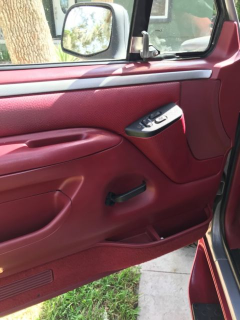 1994 Ford F-150 XLT - photo 13