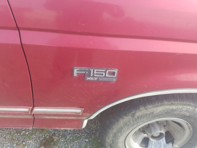 1994 Ford F-150 XLT - photo 8