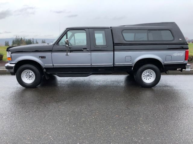 1994 Ford F-150 XLT Extended Cab Short Bed Low Miles 132,849 4x4 - photo 2