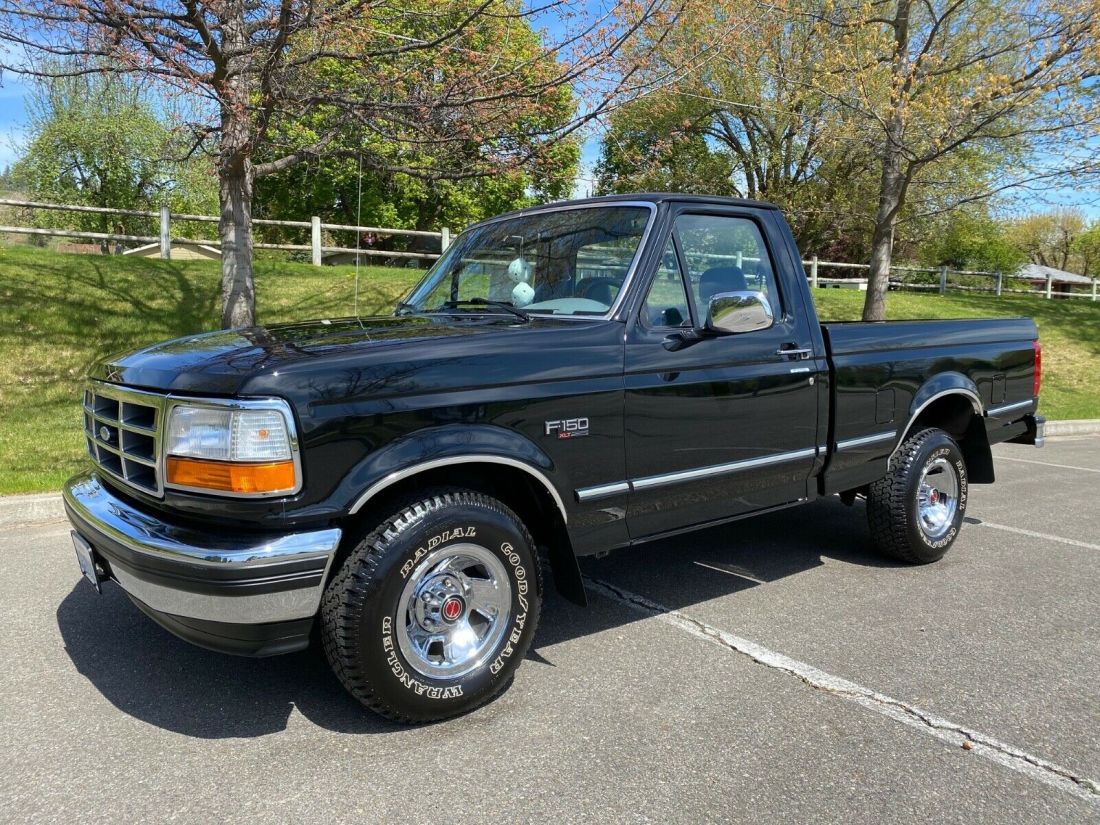 1994 Ford F-150 RARE ONLY 22,825 ACTUAL MILES LIKE NEW 2-OWNER - photo 4