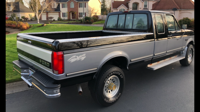 1994 Ford F-250 XLT 4X4 7.5L 5-SPD 93K MI - photo 2