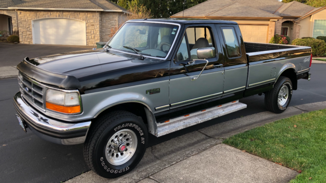 1994 Ford F-250 XLT 4X4 7.5L 5-SPD 93K MI - photo 5