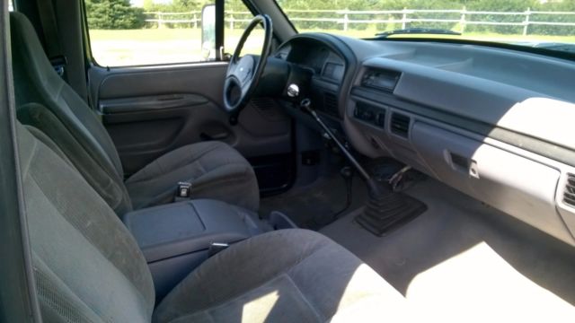 1993 Ford F-250 XL - photo 9