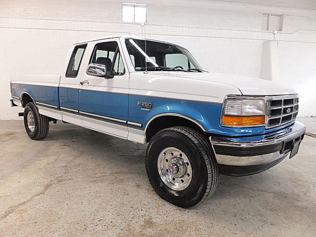 1994 Ford F-250 RUST FREE