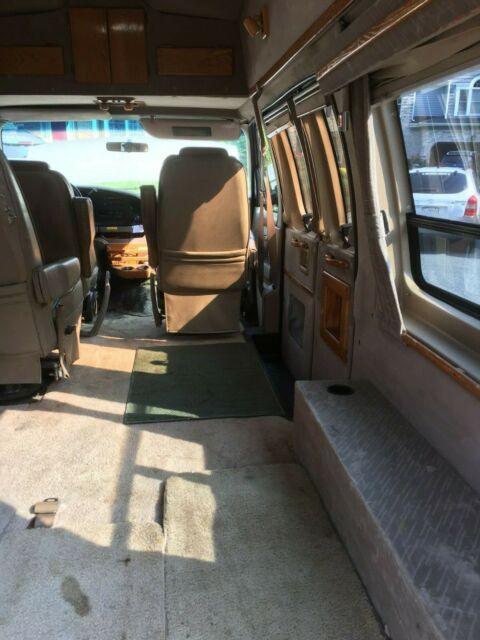 1994 Ford E-Series Van - photo 5