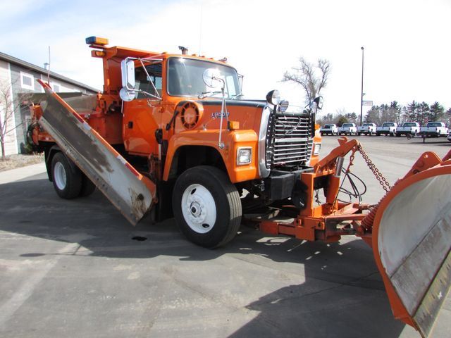 1994 Ford L-8000 Plow Truck -- - photo 8