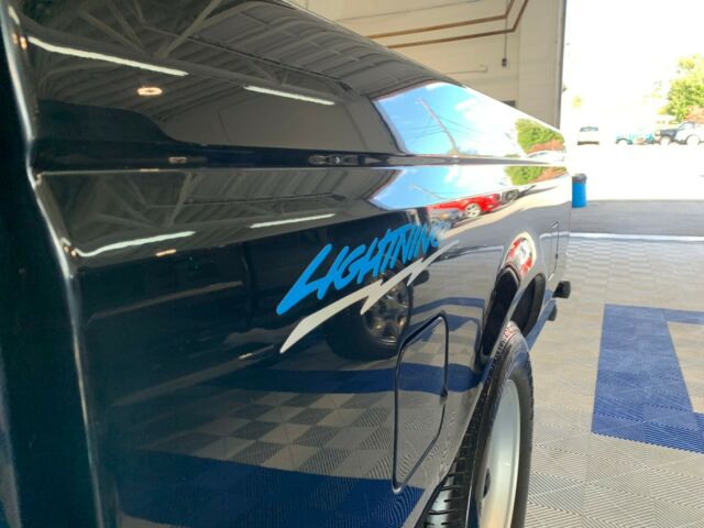 1994 Ford F-150 Lightning - photo 4