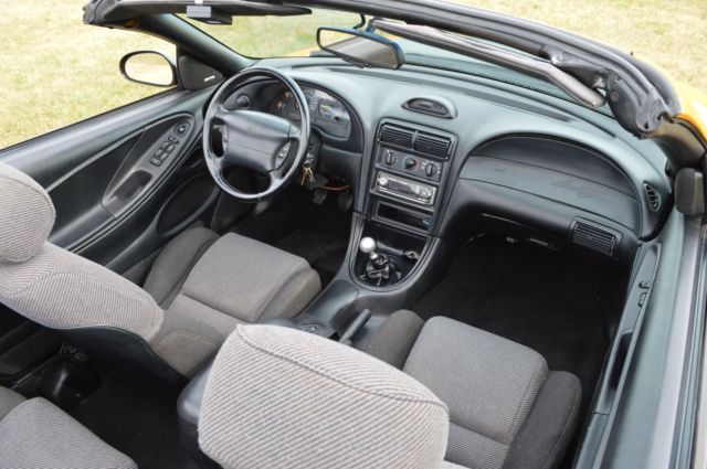 1994 Ford Mustang - photo 8